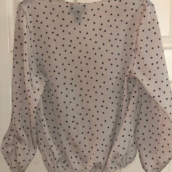 Top - Picture 2 of 3